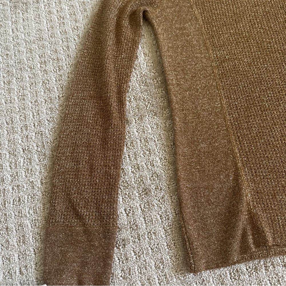 Marc by Marc Jacobs Womens Medium M Metallic Tarnished Brass Knit Sweater Crew - Picture 4 of 7